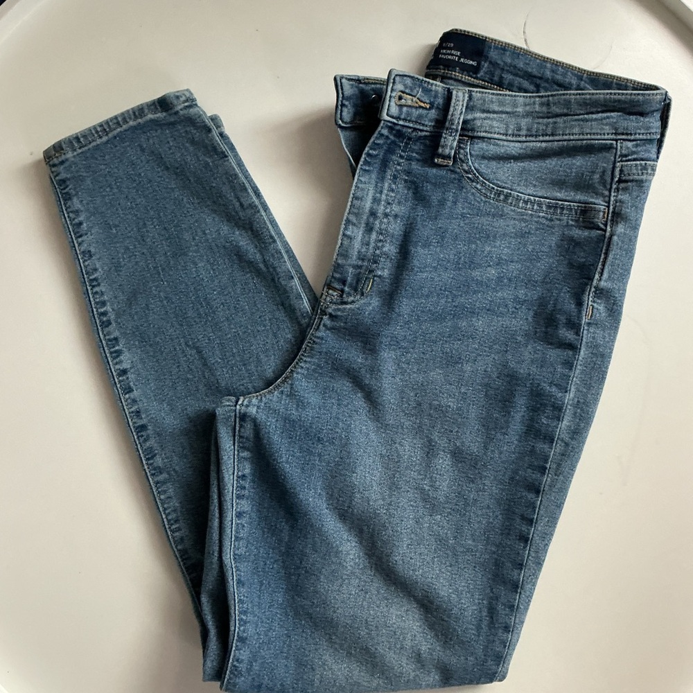 GAP Light Blue High-Rise Jeggings